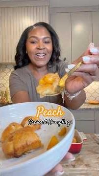Easy Peach Crescent Dumplings #easyrecipe #peachdumpling #peachcrescentdumpling