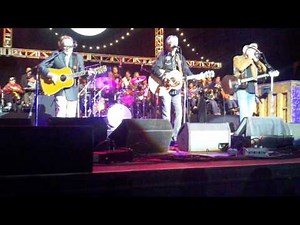 Buffalo Springfield Reunion at the Bridge Benefit - Nowadays Clancy Can't Even Sing