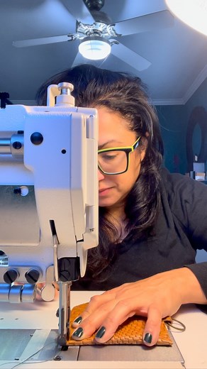 Sometimes the simplest pieces are the most satisfying to make. Card...