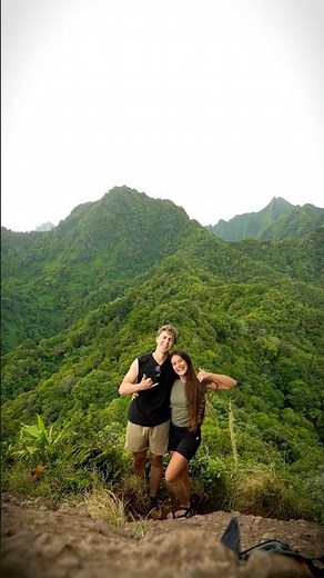 One of the coolest hikes weve ever done 😍📍The Needle, Rarotonga Cook Islands 🇨🇰