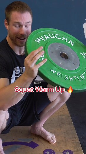 Simple & effective warm up for squats! #gym #workout #lifting #warmup #gymtok #fitness