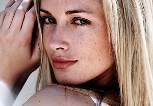Mort de Reeva Steenkamp : sa mère veut des réponses - Elle