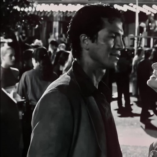 Im back!🤭 | Miss Congeniality • Benjamin Bratt • 90s • FYP