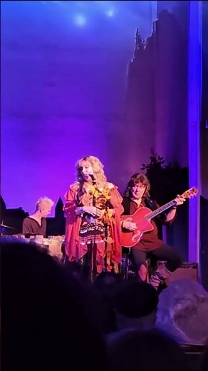 Check out Candice performing 'Soldier Of Fortune' with Blackmore's Night live in 2023 ‪@CandiceNight‬