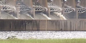 Santee Cooper begins contolled spill at Santee dam