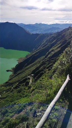 Ecuador: Where Every View Feels Like a Dream ✨