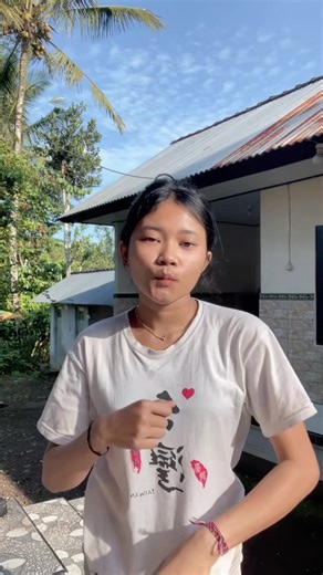 Septi | IG: sy_orangpluto (@septieee__)’s videos with JAUH KO PERGI - BangSay🇮🇩