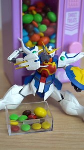 YOBRO Candy Dispenser, Cute Vending Machine for Desktop, Manual Candy Machine, Dispense Mini Candies, Birthday&Christmas Gift for Girls, Gift for Friends Girlfriends (Purple)