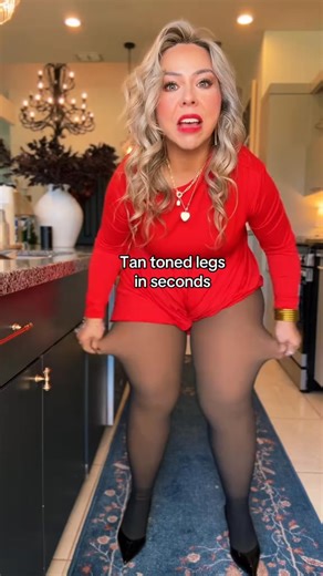 🔥 “These tights aren’t just beautiful—they’re your winter warmth solution!” You put them on, and all the cold disappears. No one can tell you’re wearing tights that are secretly warm! ✨ Translucent Fleece-Lined Tights Thin like stockings, but warm like wearing two layers of fleece pants 4D elastic design for the ultimate comfort, no squeezing or slipping Slimming effect that makes your legs look longer Perfect for all winter activities—keep shining even in the cold 💥 Sizes: XS - 3XL No matter 