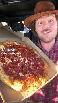 Little Caesars Crunchy Stuffed Crust Pizza Review with ‪@thesouthernsnack‬ ‪@LittleCaesarsPizzaPanama‬