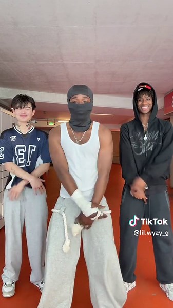 @李浩源 (LEE)🇨🇳🇯🇵 @FROST❄️