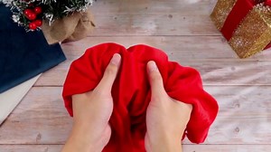 SilTriangle 6 Pcs Christmas Velvet Bags with Drawstrings 28 x 20 Inch Christmas Gift Bag Drawstring Velvet for Xmas Present Toys Xmas Party Supplies, 6 Colors