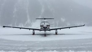 14K views · 94 reactions | Cold weather engine run-up Fly7 - Anywhere, Anytime. #fly7 #pc12 #extremewinterconditions | Fly 7 Executive Aviation SA | Facebook