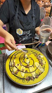 Banana Koko Krunch Crepe in Bangkok Thailand 🔍information Baby Crepe 📍Address Sai Tai Center, Bangkok 💵 Price 60 baht/$ 2 USD | Street Food Journey