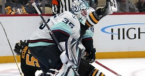 Kraken again mount late rally, score 3 goals in third period to beat Penguins