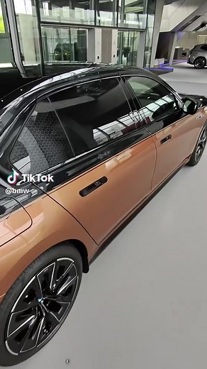 New BMW 7 Series & i7 M70 xDrive - Coming April 22