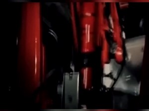 罕见的bmp1早期自动装弹机影像资料。