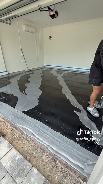 Metallic Epoxy Installation for a Stunning Garage Design