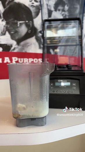 How to Make a Delicious Slim N Trim Chocolate Smoothie