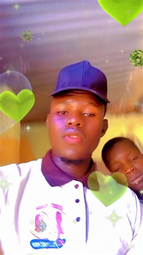 Vidéos de petit officiel 76 (@mon.mini.76) avec son original - sirakiss.lacomedienne