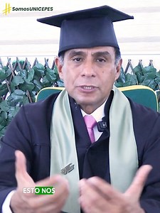 🎓 ¡Rompe las barreras del tiempo y el espacio! Celso Cárdenas Rocha, egresado de la Maestría en Gobierno y Alta Gerencia Pública Local te cuenta cómo estudiar en línea le permitió seguir creciendo profesionalmente sin detener su vida laboral ni personal. 🌍 Esta maestría con doble titulación internacional de UNICEPES y la Unión Iberoamericana de Municipalistas está diseñada para líderes que buscan transformar sus territorios con visión, estrategia y alto nivel académico. 🎥 ¡Dale play al reel y