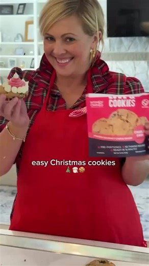 🎅✨ Holiday hack alert! Transform your frozen gourmet cookie dough into festive fun with a swirl of buttercream cheer. Perfect for Christmas treats or leaving Santa something extra sweet! 🍪❤️ Watch the reel to see how to create adorable buttercream Santa hats—quick, easy, and oh-so-delicious. Grab a bag at @H-E-B @UnitedSuperMarkets @Albertsons Market or @Sam’s Club Central Texas and get decorating! #cookie #cookies #baking #santa #cookiedecorating #foryoupage #fyp #christmas #christmastiktok #