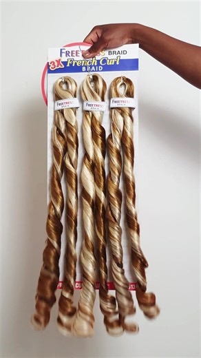 Today we're unboxing the Freetress Braid French Curl Braid 22