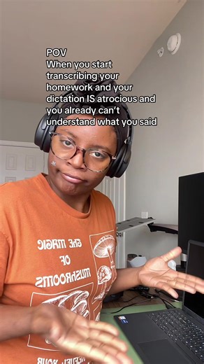 🤣🤣🤣🤣 I’m pretty sure I did not do well on my hw for 140wpm. Listening to the first few words of my dictation I was over it #courtreporting #voicewriting #courtreportingstudent #courtreporter #steno