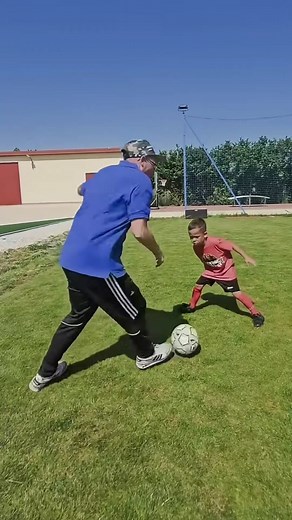 972K views · 7.9K reactions | Daily Dribble November Trick Skills Challenge 略 Tutorial|Episode 11| #football #skills #danielauthur #soccer #reelsfbシ #reelsfb #footballskills #soccerskills | Daniel Authur10 | Facebook