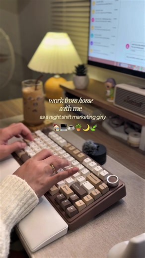 WFH Mini Vlog: Night Owl Freelancer's Routine