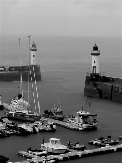 87K views · 1.4K reactions |  Il fait toujours beau au dessus des nuages    instagram.com/halekxi #belleileenmer #otbelleile #unjourabelleile #morbihan #VisitBretagne #bretagne #destinationbretagne #jaimelafrance #tourismedurable | Belle Ile en Mer | Facebook