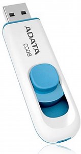 Ištraukiamas atmintukas Adata C008...