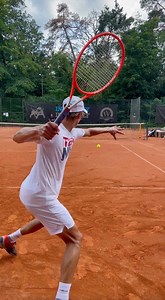 Great viewo of the Jonáš Forejtek forehand training at Alexander Waske Tennis-University I'm loving his HEAD Tennis Radical!!! | Functional Tennis
