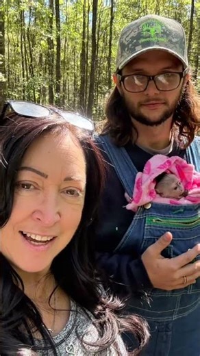 Photo dump of Sassy Boots #monkey #vanlife #babymonkey #capuchin