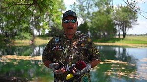 HawkEye Fishtrax 1C Fish Finder with HD Color Virtuview Display, Black/Red, 2" H x 1.6" W Screen Size