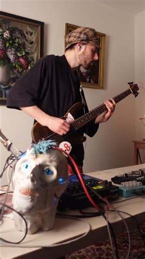 Funk + fuzz + ghost notes. sketch 28 #groove #fuzz #bassguitar #ghostnotes