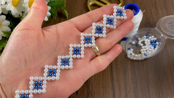 809K views · 4.8K reactions | How to make a simple beaded bracelet // Beaded bracelet making tutorial // easy bracelet #bracelet | My Hobby | Facebook
