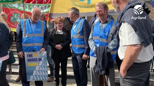 3.1K views | Farmers from all over Ireland gathered in the heart of Dublin city centre today to protest over fears about the future of the Common Agricultural Policy budget. | Agriland.ie | Facebook