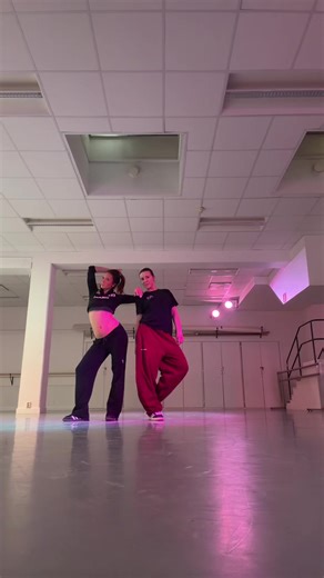 Expressive Dance Performance in Stockholm