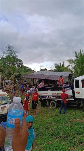 Kulba my feet Hapit jud na Bali. Among nasundan bunggo ni Julius Signar ..Kini cla gikan nag reunion sa quemtras kson Buk. Kalooy sa ginoo wala Ra cla naunsa...praise god | Bing Chabelita Molejon Dacillo