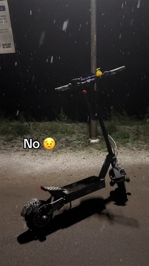 Exploring Snow Reactions in Custom G2 Gameplay