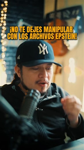 El Podcast en Español de San Antonio Texas! on Instagram: "¡No te dejes manipular con los archivos Epstein! #echandoraícestx"