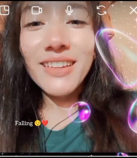 LizA_Linzz on Instagram: "Falling . . #FallingCover #HarryStylesCover #CoverSong #AcousticCover #VocalCover SingingCover CoverArtistSadSongs EmotionalSongs HeartbreakSongs SoulfulVocals . . Falling Harry Styles cover Emotional acoustic cover Heartbreak song cover Vocal showcase Soulful music cover TikTok/IG viral cover Trending pop cover Do you like this song??"