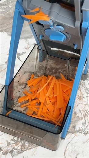 🥕 Chop Smarter, Cook Faster 🔪 Say goodbye to messy prep! This vegetable chopper saves time and keeps your kitchen clean and effortless. 🌿 #KitchenTools #VegetableChopper #CookingMadeEasy #HomeEssentials #SmartKitchen | Home Kitchen Supplies