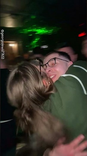 Lads Dancing Catch Hilarious Nightclub Fail 😂