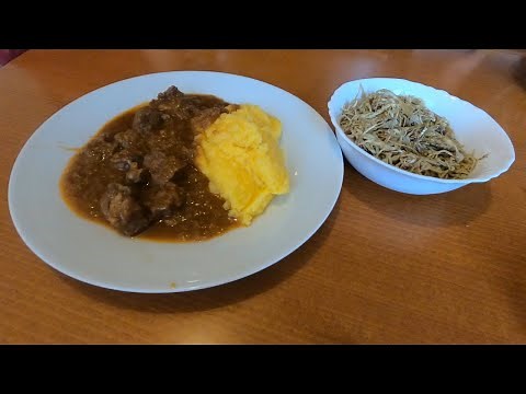 Goveji golaž / Goveđi gulaž / Beef goulash