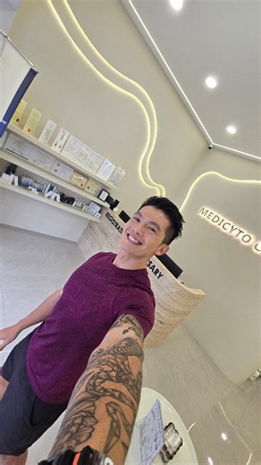 Kit on Instagram: "First PRP Mesotherapy experience ✨️ at Medcyto Clinic Kota Damansara As a fitness enthusiast and someone that sweats alot plus moving around different places often with tight schedule sometimes causes clogged pores 😅 I've shared my concern to Dr Melissa and she had been very thorough and suggested me treatments that works for me. I was very intrigued and wanting to overcome my fear of needles at the same time, hence opted for my first PRP Mesotherapy 😁 PRP (Platelet-Rich Pla