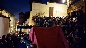 El vídeo del traslado histórico del Cristo de la Misericordia y la Soledad de José de Mora para el Víacrucis oficial