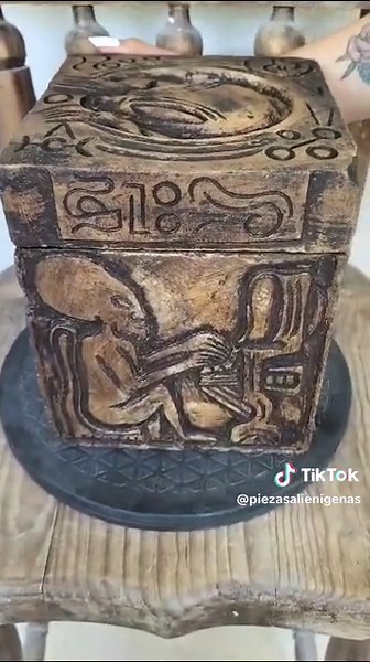 Caja QR con cubo Obsidiana Tula! En Venta ! For Sale! #viral #viralvideo #viraltiktok #video #alien #alienigenas #aliensighting #aliens #ufo #ufosighting #ufotiktok #ufoalien