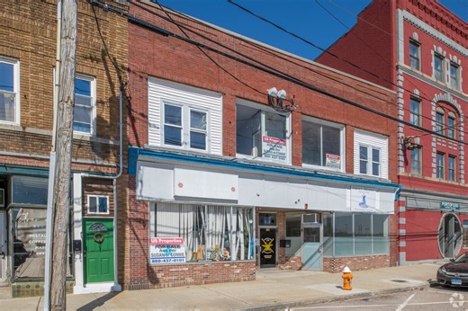 369 Bank St, New London, CT 06320 - Retail / Commercial Building | LoopNet
